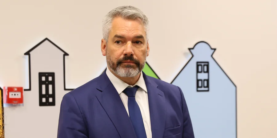 Відновлення попри війну. Віцепрезидент ЄІБ Карл Негаммер про 50 млрд євро для України, нове житло та інвестиції — інтерв'ю Відновлення попри війну. Віцепрезидент ЄІБ Карл Негаммер про 50 млрд євро для України, нове житло та інвестиції — інтерв'ю