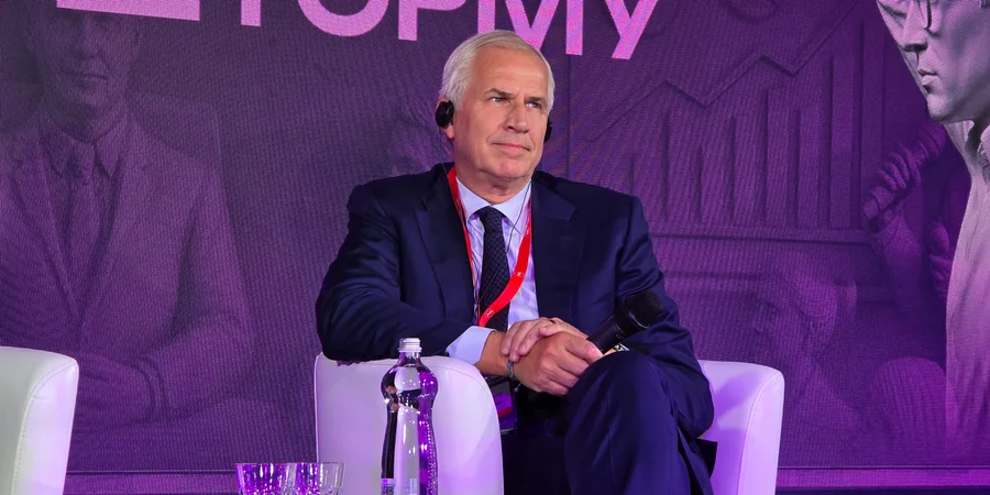 Незважаючи на&nbsp;ризики. СЕО ПриватБанку розповів про кібератаки, агросектор та&nbsp;Mil-Tech  