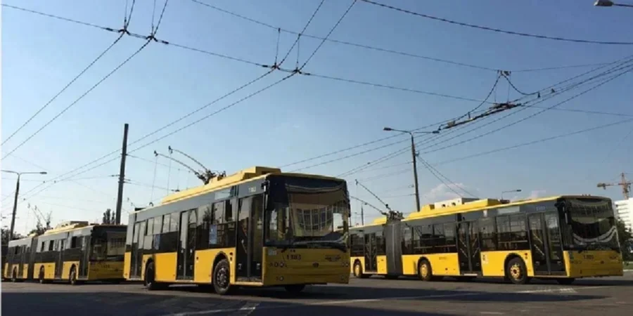 Сніговий ком буде вже не&nbsp;зупинити. У&nbsp;Раді попередили про наслідки подорожчання проїзду в&nbsp;Києві - до&nbsp;чого готуватися  