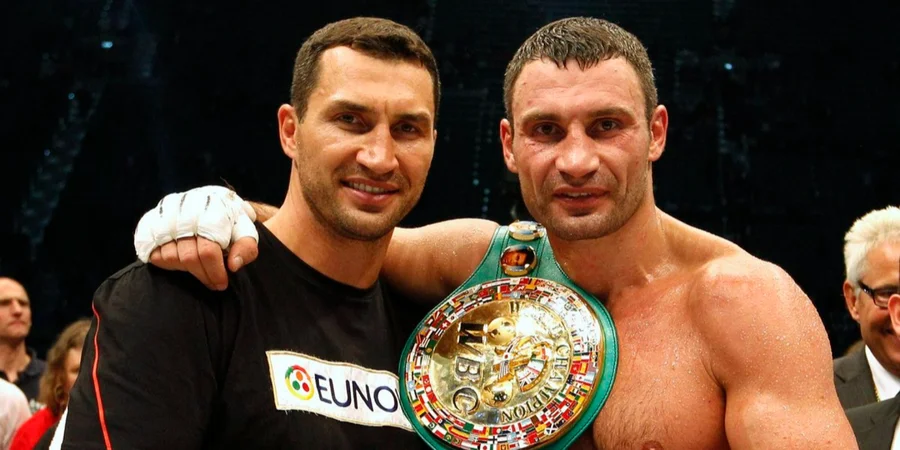 Хто крутіший — Віталій чи Володимир Клички? Рейтинг найкращих суперважковаговиків в історії України Хто крутіший — Віталій чи Володимир Клички? Рейтинг найкращих суперважковаговиків в історії України