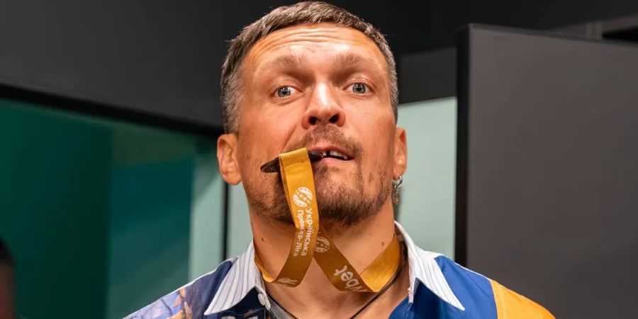 &laquo;Давно не&nbsp;було бронзи&raquo;. Усику вручили медаль призера української Прем'єр-ліги&nbsp;&mdash; відео  