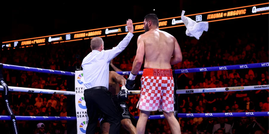 Як&nbsp;Хргович переміг Ітауму і став новим чемпіоном світу&nbsp;&mdash; відео  