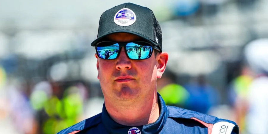 Легендарний гонщик NASCAR помер у&nbsp;41 рік після раптової хвороби  