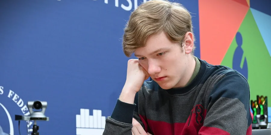 17-річний українець Дегтярьов сенсаційно виграв чемпіонат Європи з шахів 17-річний українець Дегтярьов сенсаційно виграв чемпіонат Європи з шахів