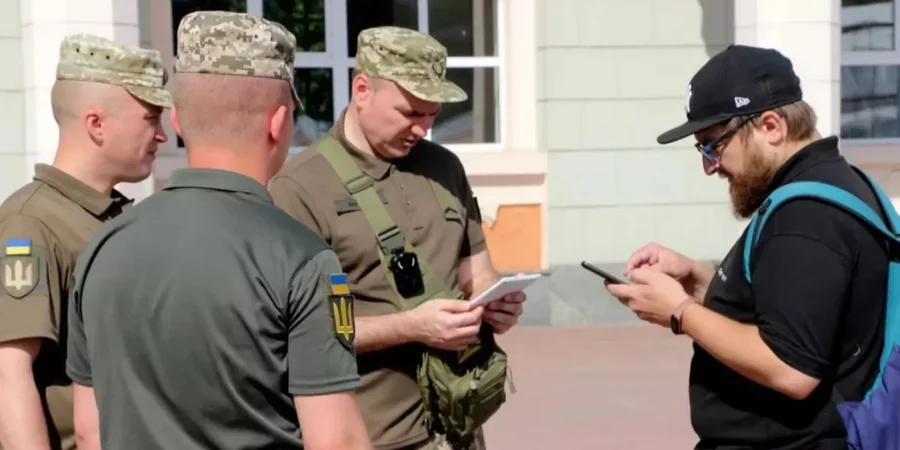 ТЦК штрафує бізнес. У які суми обійшлося українським компаніям неподання відомостей про транспорт на балансі ТЦК штрафує бізнес. У які суми обійшлося українським компаніям неподання відомостей про транспорт на балансі